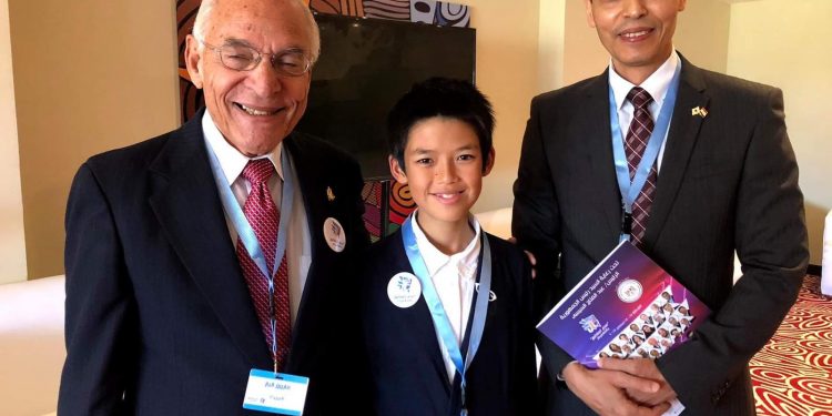 طفل مصر يفوز بجائزة أفضل مشروع تعليمي في اليابان "صور"
