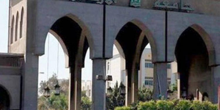 استكمال امتحانات الفرقة النهائية بكليات طب الأزهر..السبت