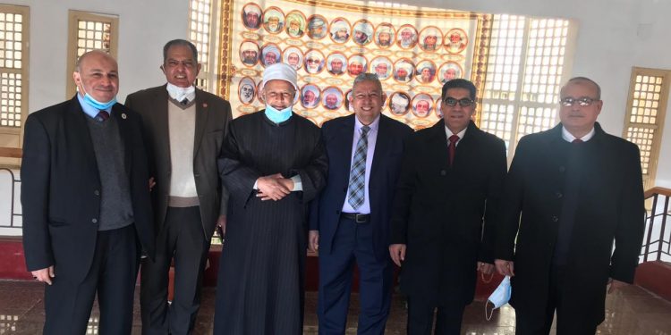 طب الأزهر بدمياط تستقبل فريق ضمان الجودة للحصول على شهادة الاعتماد