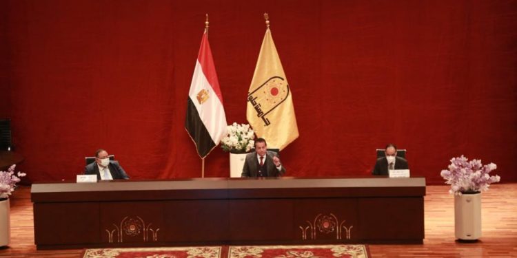 القوائم النهائية للمتقدمين لرئاسة 8 جامعات... 53 أستاذ يتنافسون و دعدور منفردا في دمياط