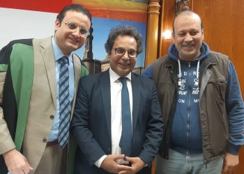 الماجستير بامتياز في الدراسات الأدبية للزميل عبد الهادي عباس