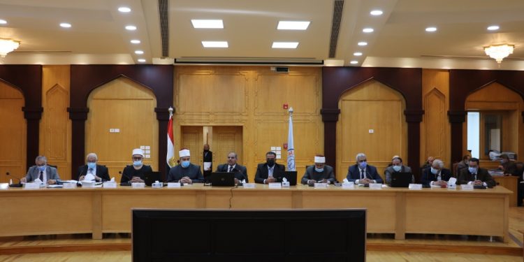 مجلس جامعة الأزهر يدعو الكليات للاحتفال بيوم الأخوة الإنسانية