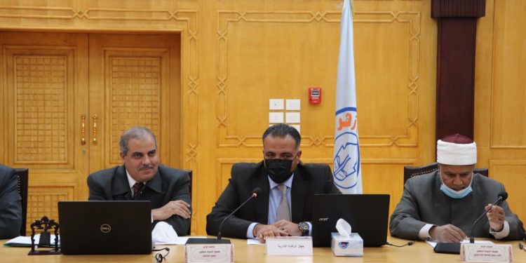 مجلس جامعة الأزهر يصدق على بدء امتحانات الفصل الدراسي الأول عقب إجازة نصف العام