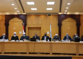 مجلس جامعة الأزهر يقدم التهنئة للشربيني بتعيينه نائبًا لشئون التعليم والطلاب