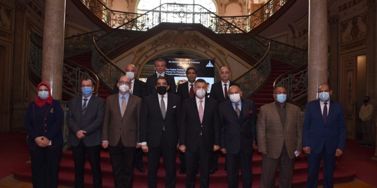 اختيار المتيني  و 9 من أساتذة الجامعة لعضوية لجنة الإعجاز الرباني في الكون التابعة لوزارة الأوقاف