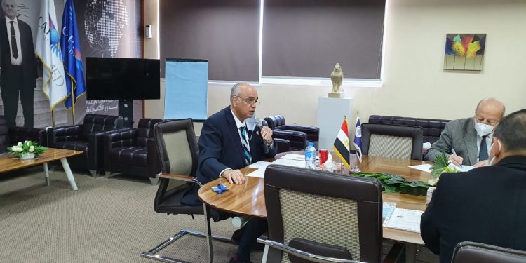 جامعة بدر في القاهرة تعقد أول مجلس للدراسات العليا برئاسة عمرو الإتربي