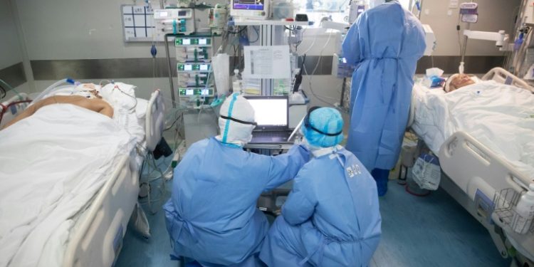 التعليم العالي تستعد للسلالة الجديدة لفيروس كورونا ب523 سرير عناية مركزة