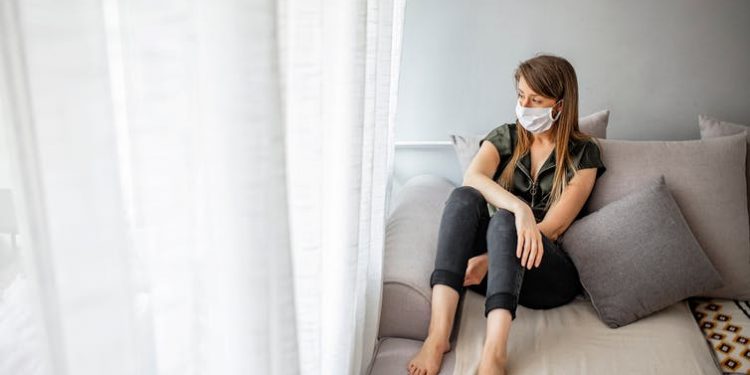 جامعة مانشستر البريطانية تدرس تأثير جائحة كورونا على الصحة العقلية