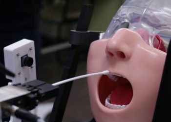 إسبانيا: تطوير روبوت لأخذ عينات تحاليل كورونا