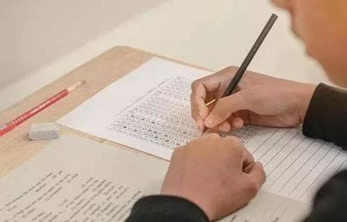 تفاصيل مسابقة المنظمة الأوروبية للأبحاث النووية لطلاب المدارس الثانوية