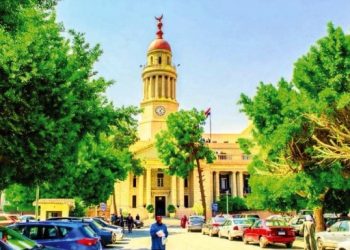 تكليف حسام صلاح بأعمال المدير التنفيذي لمستشفيات جامعة القاهرة