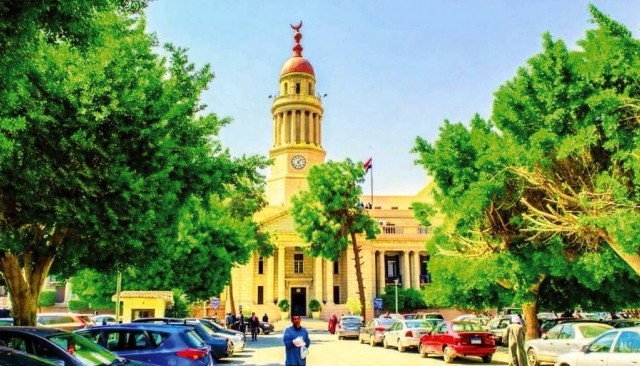 تكليف حسام صلاح بأعمال المدير التنفيذي لمستشفيات جامعة القاهرة