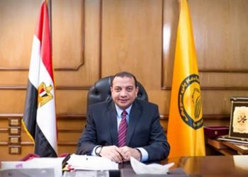 خاص| رئيس جامعة بني سويف: مصلحة الطالب أولوية أولى.. ولا إصابات بكورونا