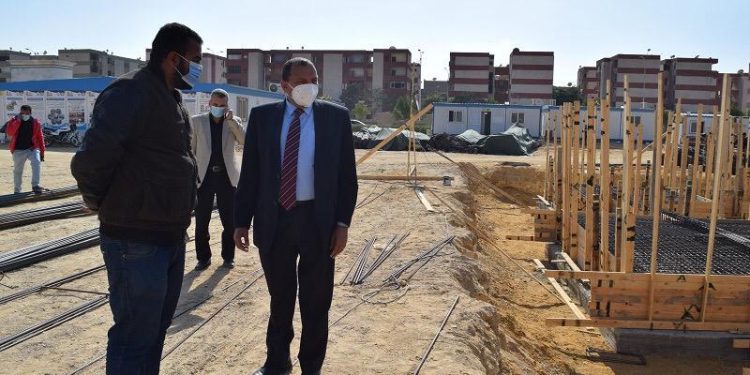 رئيس جامعة بني سويف: تذليل كافة المعوقات التي تعوق الأعمال الإنشائية للجامعة الأهلية