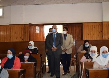 «مبارك» يتابع بدء امتحانات الفصل الدراسي الأول بجامعة المنوفية