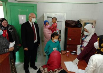 جامعة بنها تطلق قوافل طبية بشرية لقرى مركز بنها