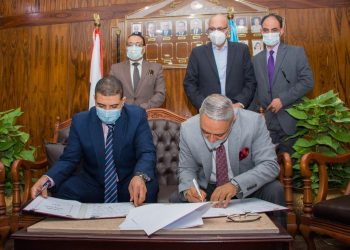 رئيس جامعة طنطا: ندعم الاستراتيجية الوطنية للدولة فى القضاء على الأمية |صور