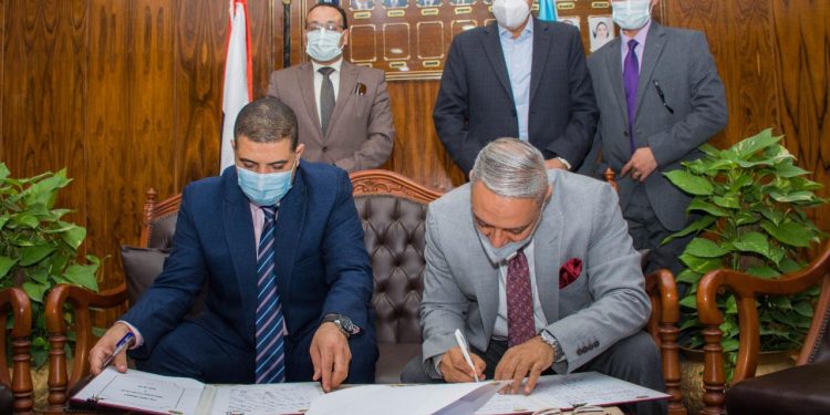 رئيس جامعة طنطا: ندعم الاستراتيجية الوطنية للدولة فى القضاء على الأمية |صور