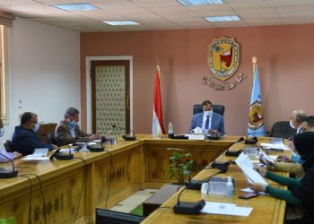  جامعة سوهاج تطلق جائزة سنوية للتميز المؤسسي والإبداع الإداري