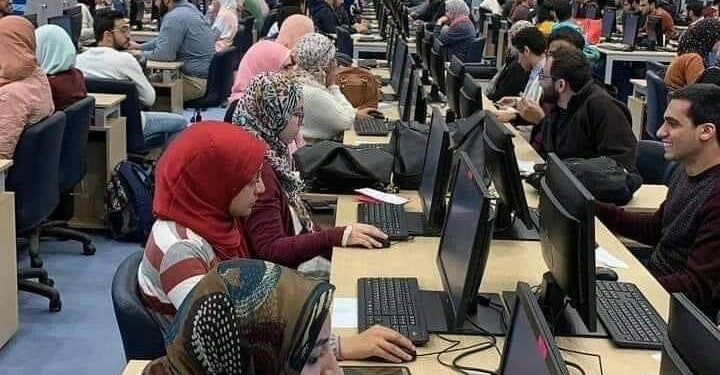 حصر أعداد طلاب الثانوية الليبية والسودانية لبدء تنسيق قبولهم بالجامعات