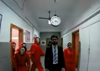 جزء من كليب تخرج دفعة 2019 قصر العينى