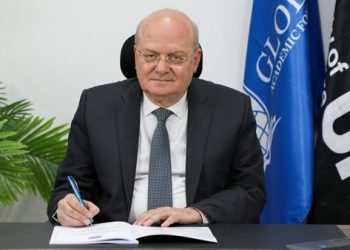 وزير التعليم العالي ينعي الرئيس الأكاديمي لجامعة هيرتفوردتشاير