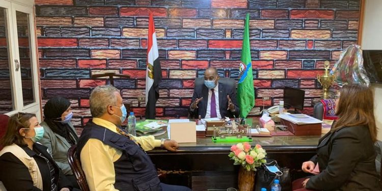 وكيل تعليم الفيوم يستقبل مسئولي برنامج الأغذية العالمي "صور"