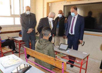 طارق شوقي يتفقد لجان القاهرة ويؤكد: تبذل جهدًا هائلاً لإتمام الامتحانات أثناء جائحة كورونا