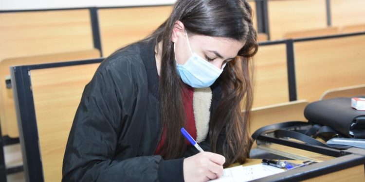 جامعة سوهاج تواصل امتحانات الفصل الدراسي الأول في ثاني أيامها
