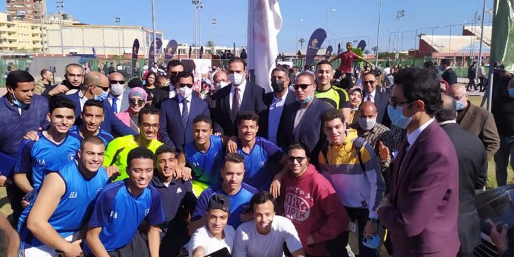 بحضور بيج رامي.. وزير الرياضة يفتتح بطولة الإسكندرية للياقة البدنية وستريت وورك أوت
