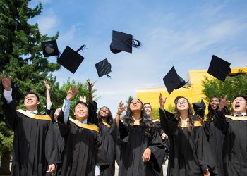 منحة جامعة نوتنغهام لطلاب البكالوريوس