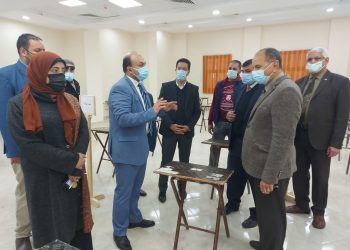 «الجيزاوي» يتفقد استعدادات كليات جامعة بنها للامتحانات
