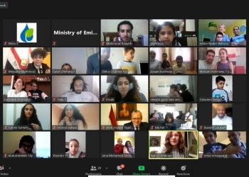 سفراء خارج الوطن من خلال معسكرات اتكلم عربى