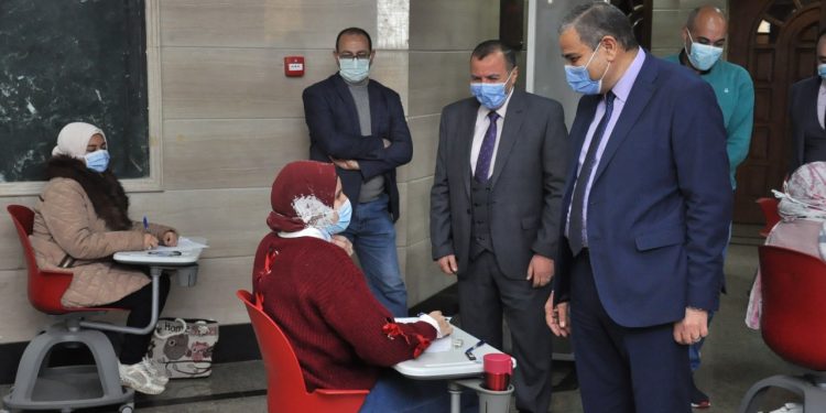 رئيس جامعة كفرالشيخ: انتظام الامتحانات وفق الضوابط التي أقرها مجلس الجامعة