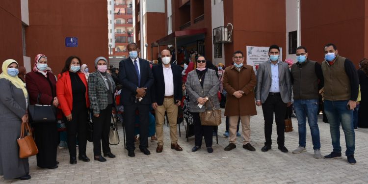 انطلاق القافلة التنموية الشاملة لجامعة عين شمس بحي الأسمرات