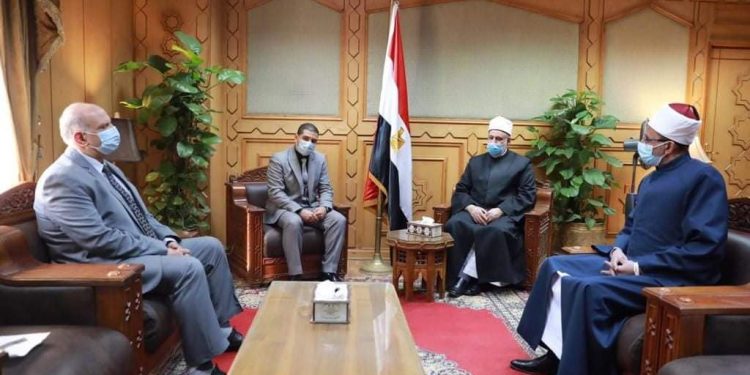 اتفاق تعاون بين الأزهر الشريف وهيئة «تعليم الكبار» للقضاء على الأمية والنهوض بالمجتمع