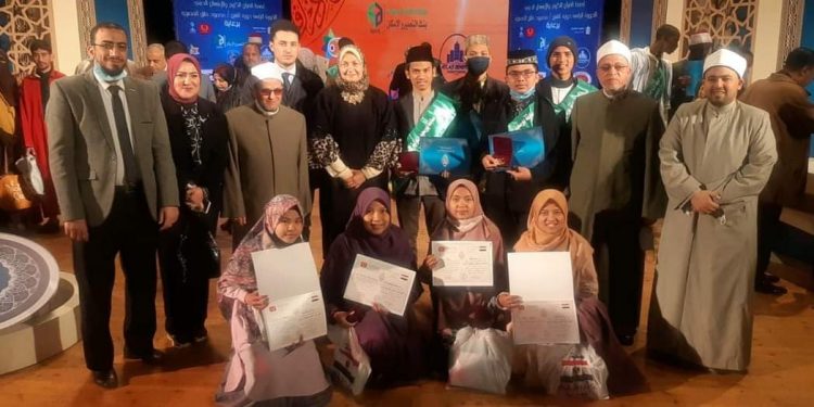 خمس وافدين يفوزون في مسابقة بورسعيد الدولية لحفظ القرآن الكريم والابتهال الديني