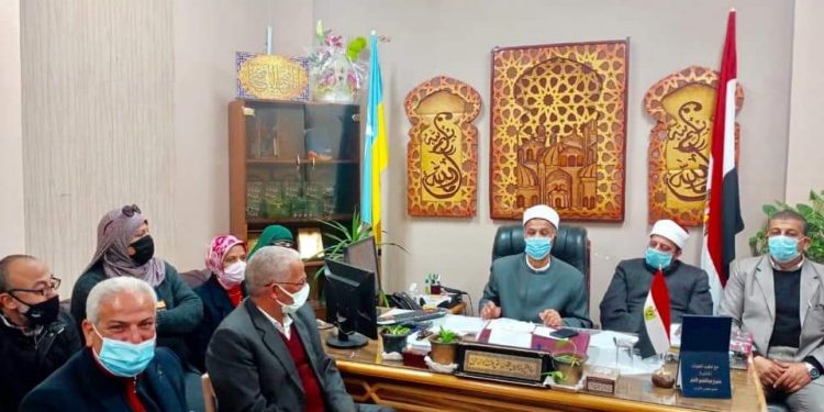 " الإسكندرية الأزهرية " تعقد اجتماعًا استعدادًا للامتحانات والتأكيد على الإجراءات الاحترازية