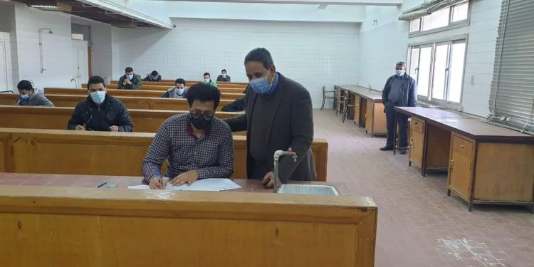  انتظام لجان امتحانات كليات جامعة الأزهر للوجه القبلي في يومها الأول