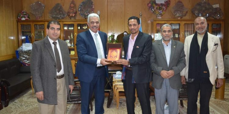 اختيار أزهري عضوًا بأكاديمية الشباب التابعة لأكاديمية البحث العلمي