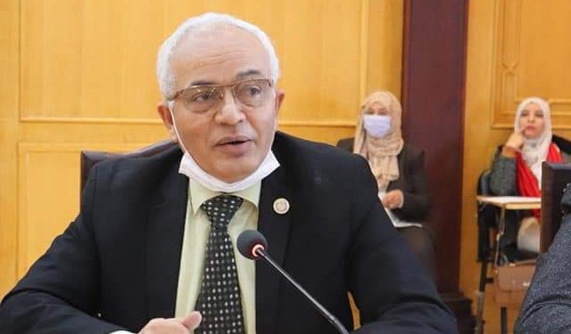 نائب وزير التربية والتعليم: بدأنا في تدريس بنود الوثيقة في المناهج الدراسية