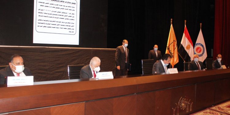 لطلاب الجامعات..6 قرارات للتعليم العالي بشأن استئناف الدراسة