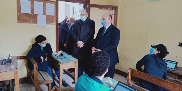 وزير التعليم: الثانوية العامة المقبل علمي وأدبي فقط