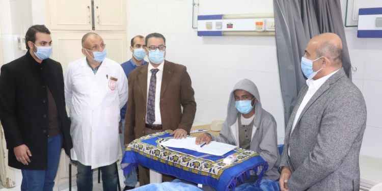 طالب جامعة الأزهر يوجه الشكر لقيادات الجامعة لسرعة رعايتهم له بمستشفى الطلبة الجامعي