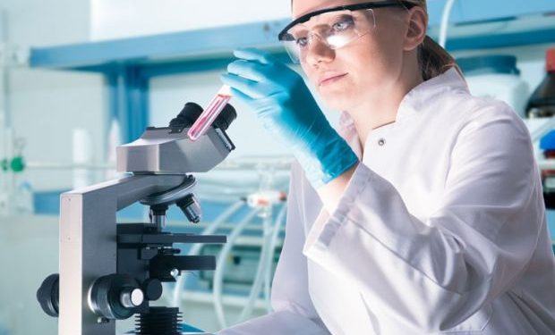 في اليوم الدولي للمرأة في ميدان العلوم.. دور العالمات في التصدي لكورونا