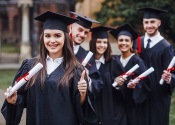 فرص تطوع للشباب في رومانيا