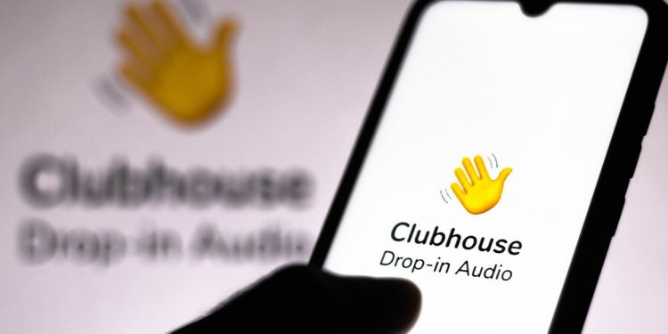 للطلاب.. ما هو تطبيق Clubhouse الجديد؟