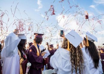 منح الجامعات في 24 ساعة.. النمسا وسلوفينيا وأمريكا وإيطاليا تقدم منح دراسية وفرص تدريب للطلاب
