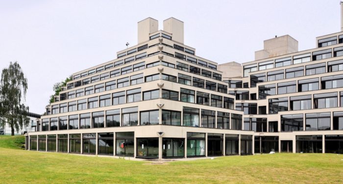 جامعة إيست أنجليا البريطانية تقدم منحة لطلاب البكالوريوس والدراسات العليا