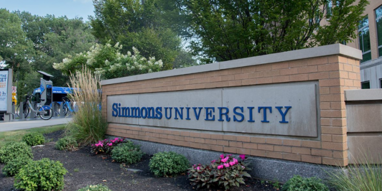 منحة جامعة سيمونز الأمريكية لطلاب البكالوريوس